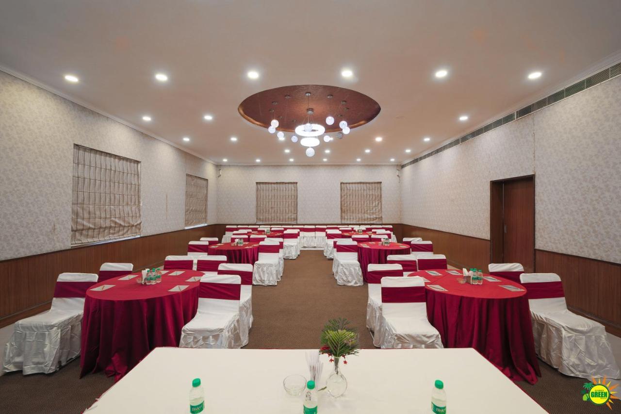 Summer Green Resort Hyderabad Exterior photo