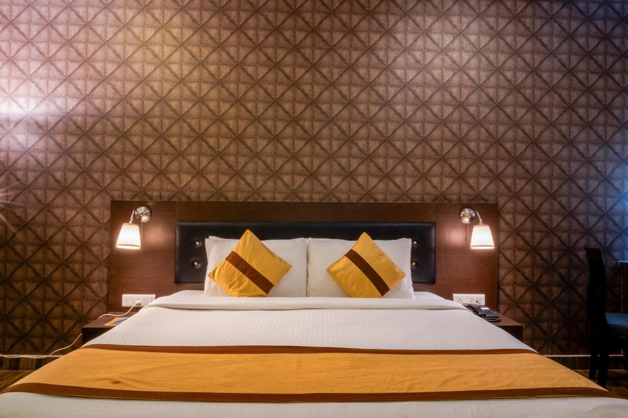 Summer Green Resort Hyderabad Exterior photo